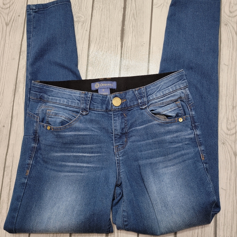 Democracy jeans